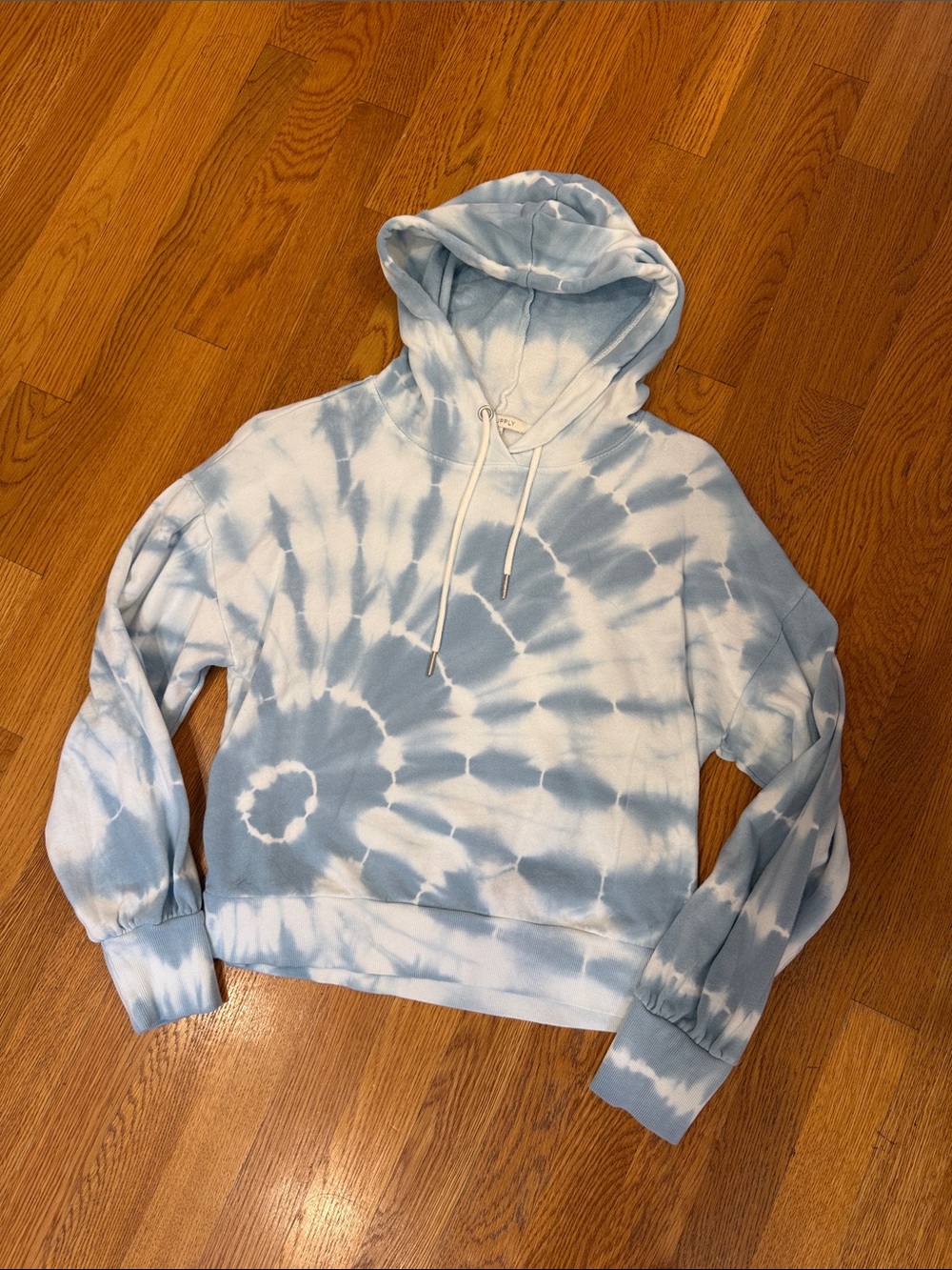 Z Supply Blue and White Tie-Dye Hooded Pullover Ladies S